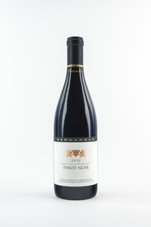 Pinot Noir-2014 Santa Lucia Highlands